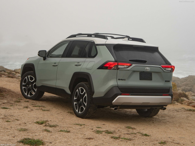 Toyota Rav 4 фото