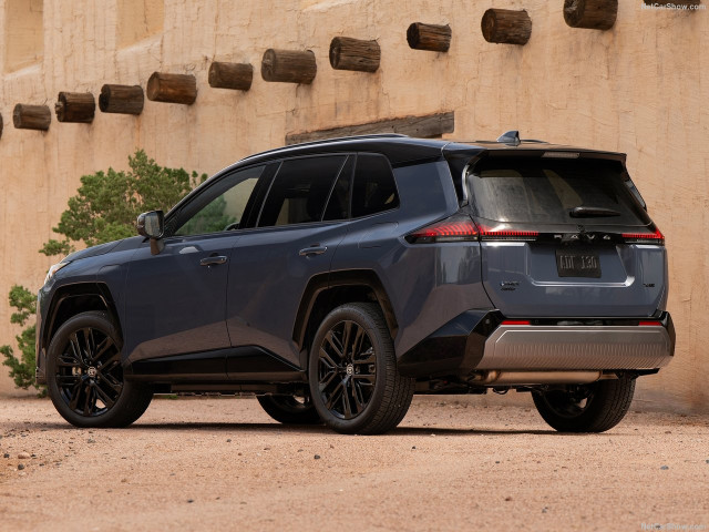 Toyota Rav 4 фото