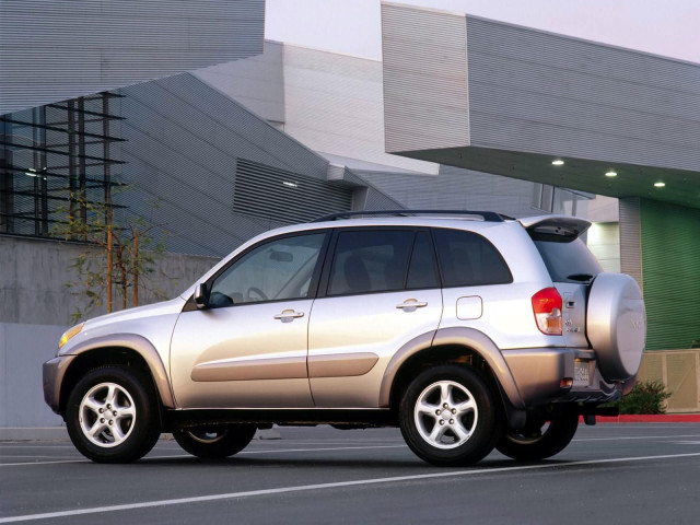 Toyota Rav 4 фото