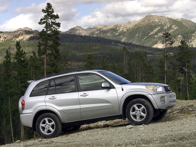 Toyota Rav 4 фото