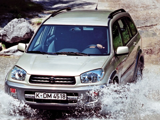 Toyota Rav 4 фото