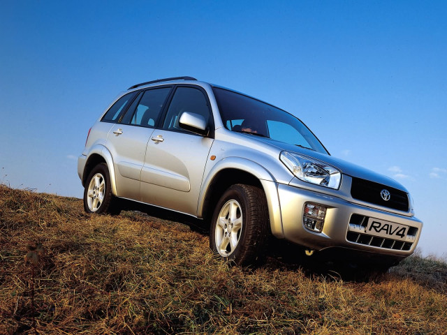 Toyota Rav 4 фото
