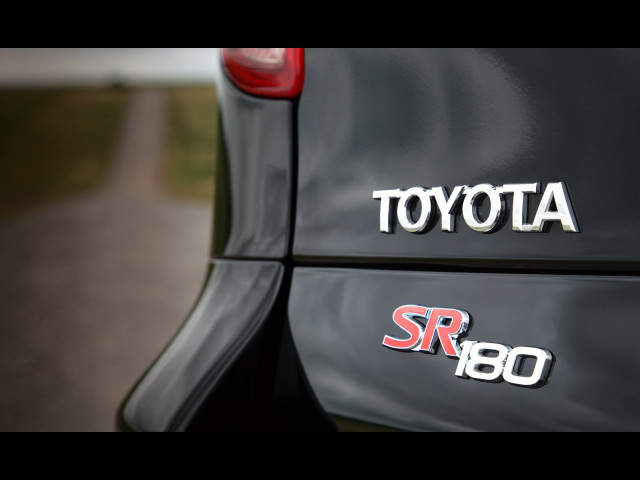 Toyota Rav 4 фото