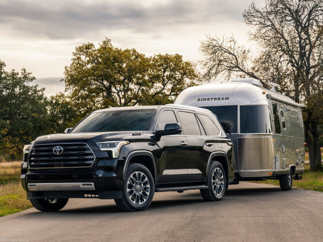 Toyota Sequoia фото