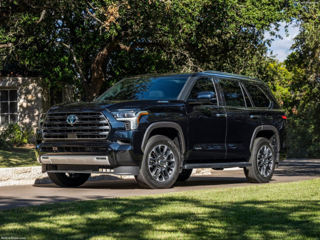 Toyota Sequoia фото