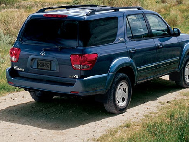 Toyota Sequoia фото