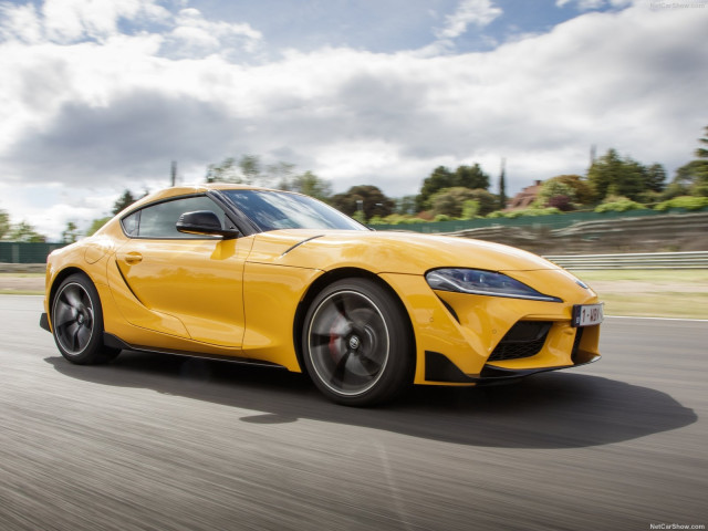 Toyota Supra фото