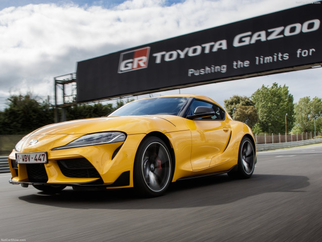 Toyota Supra фото