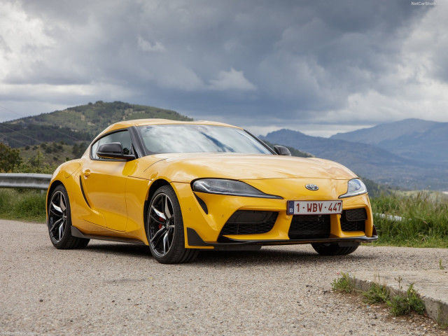 Toyota Supra фото