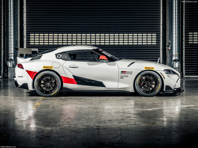 Toyota Supra фото