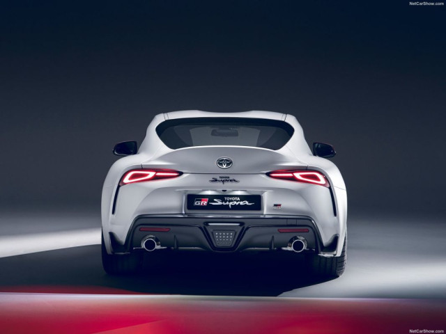 Toyota Supra фото