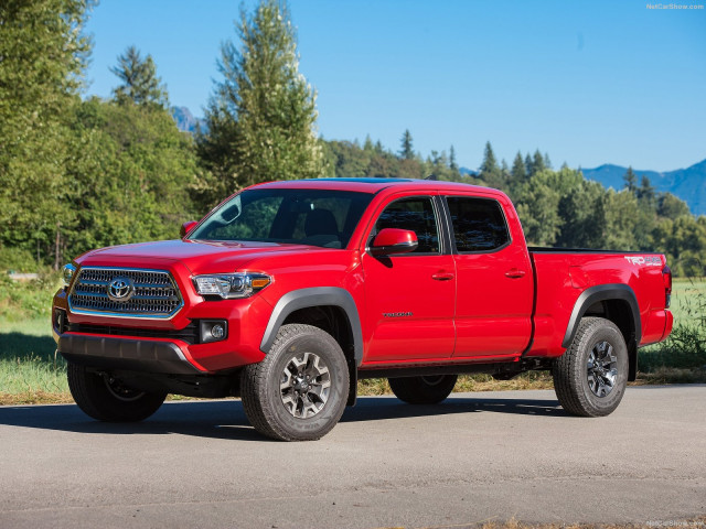 Toyota Tacoma TRD Off-Road фото