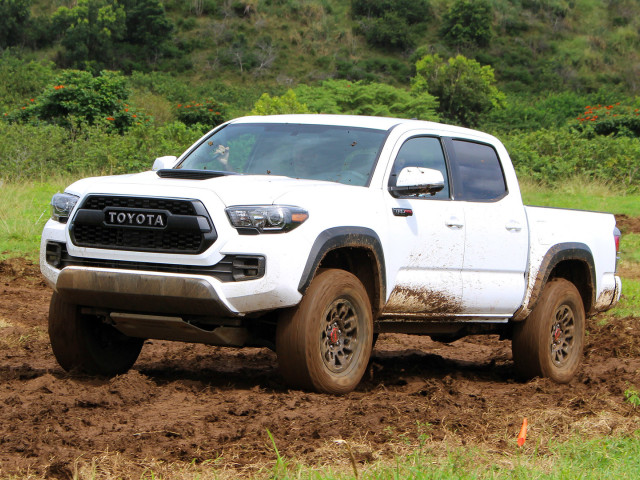 Toyota Tacoma TRD Pro фото