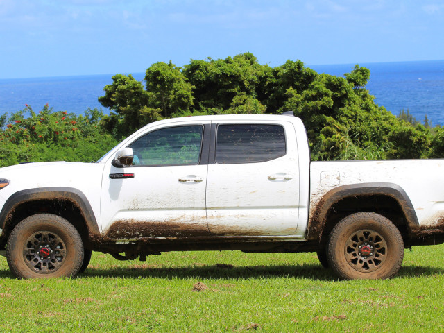 Toyota Tacoma TRD Pro фото