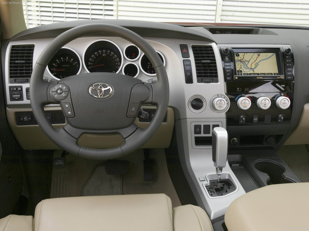 Toyota Tundra CrewMax фото 40637