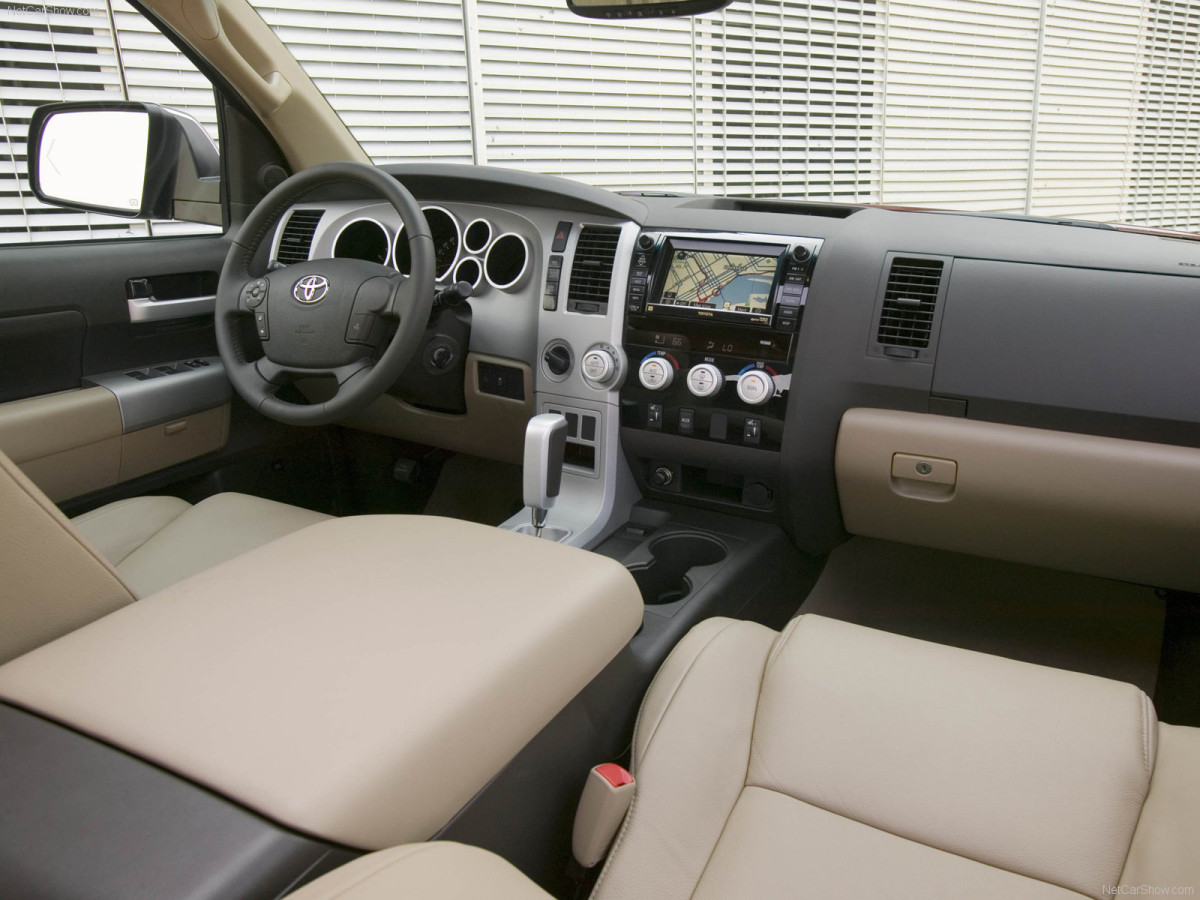 Toyota Tundra CrewMax фото 40638