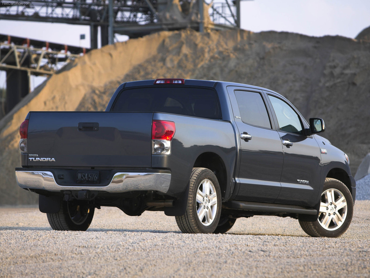 Toyota Tundra CrewMax фото 40640