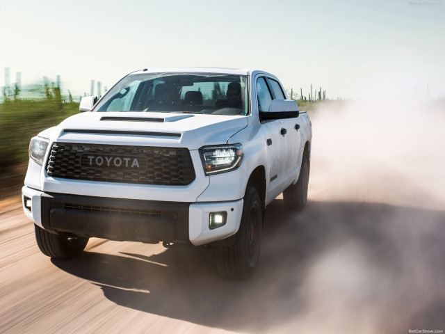 Toyota Tundra TRD Pro фото