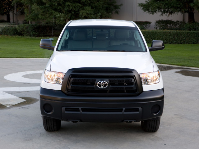 Toyota Tundra Work Truck Package фото