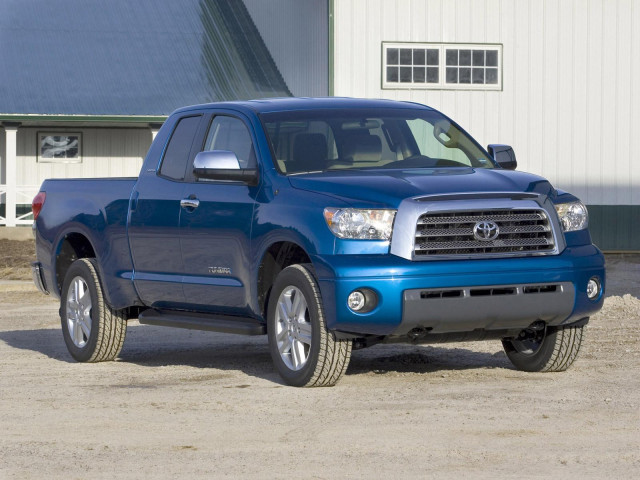 Toyota Tundra фото