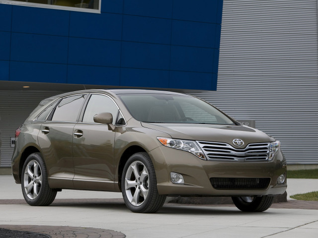 Toyota Venza фото