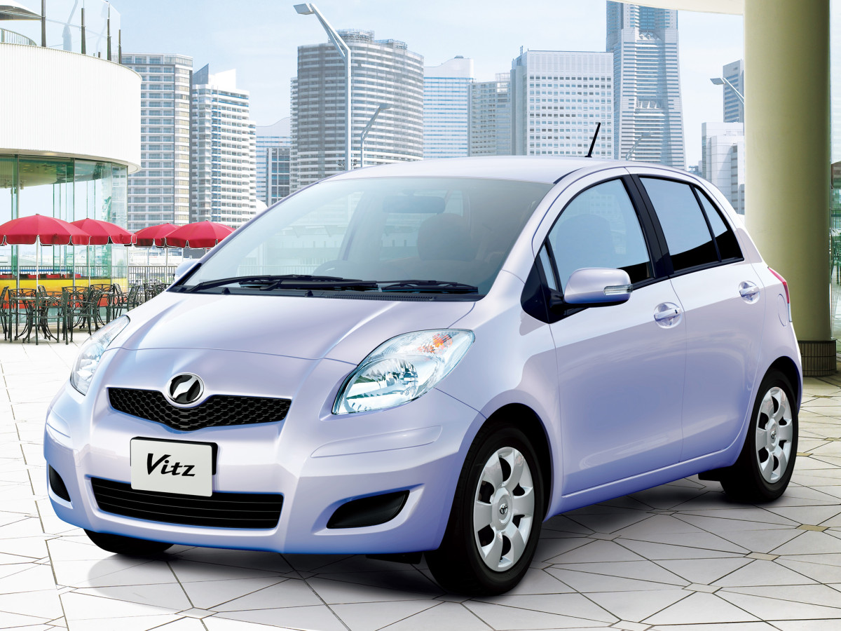 Toyota Vitz фото 95165