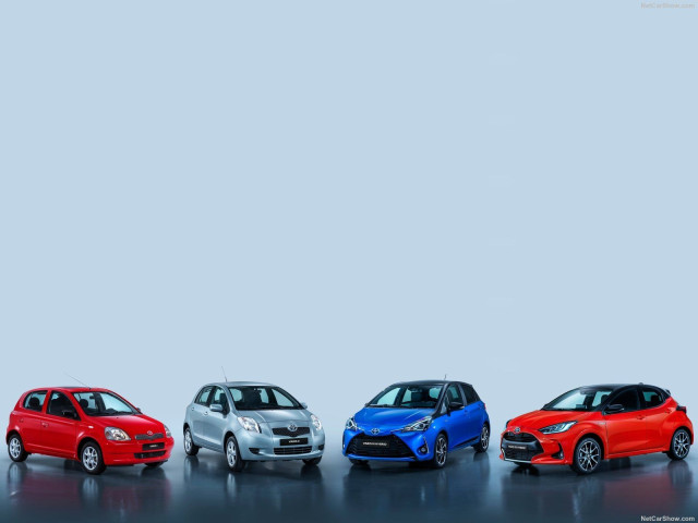 Toyota Yaris фото