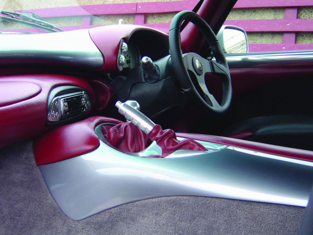 TVR Sagaris фото