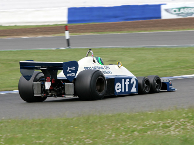 Tyrrell P34 фото