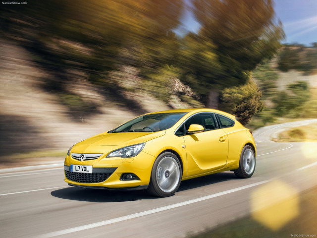 Vauxhall Astra GTC фото