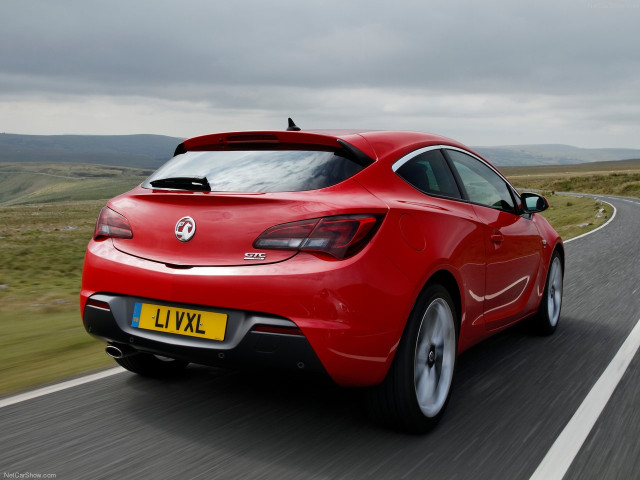 Vauxhall Astra GTC фото