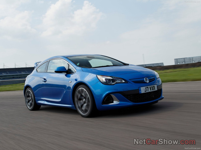 Vauxhall Astra VXR фото