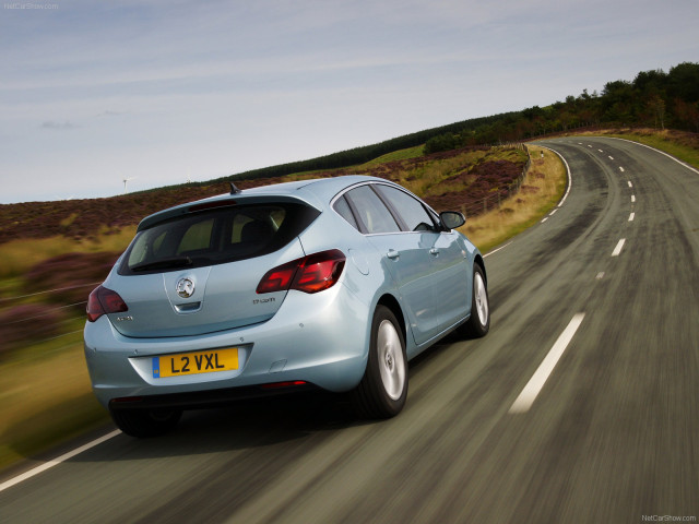 Vauxhall Astra фото