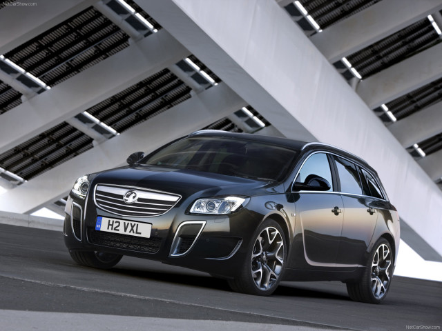 Vauxhall Insignia VXR Sports Tourer фото