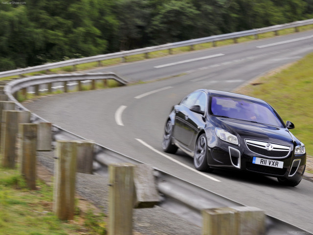 Vauxhall Insignia VXR фото