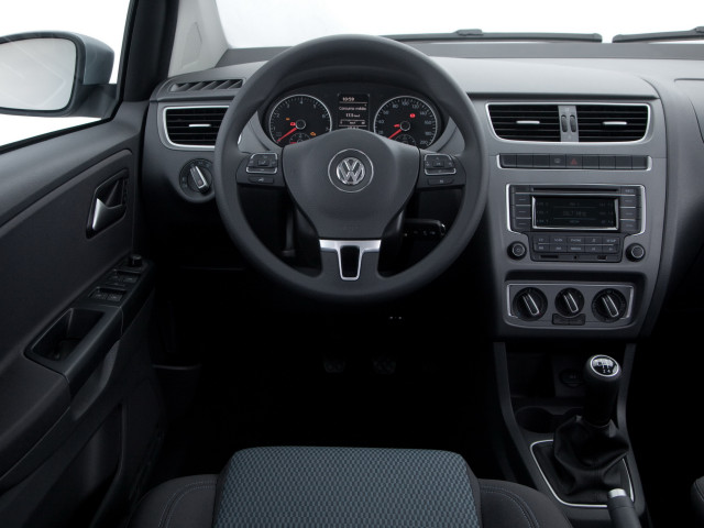 Volkswagen Fox фото