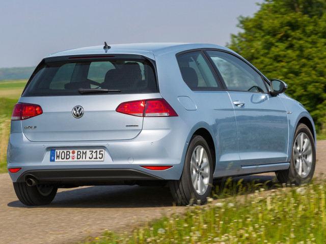 Volkswagen Golf BlueMotion фото