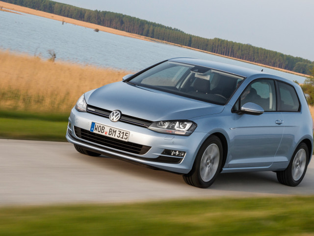 Volkswagen Golf BlueMotion фото