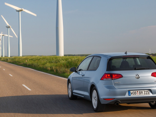 Volkswagen Golf BlueMotion фото