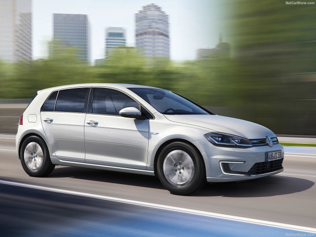 Volkswagen Golf BlueMotion фото