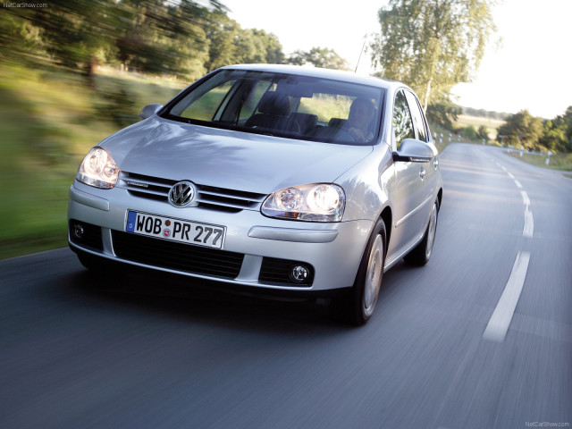 Volkswagen Golf BlueMotion фото