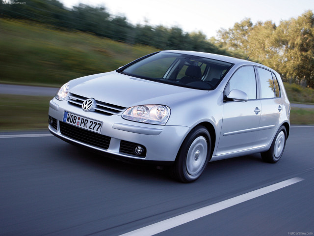 Volkswagen Golf BlueMotion фото