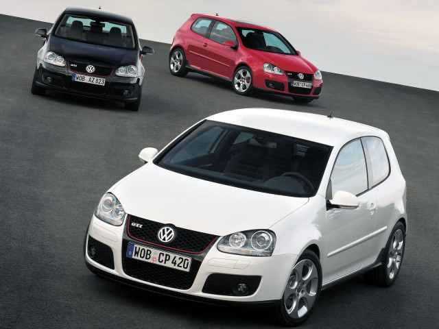 Volkswagen Golf GTI фото