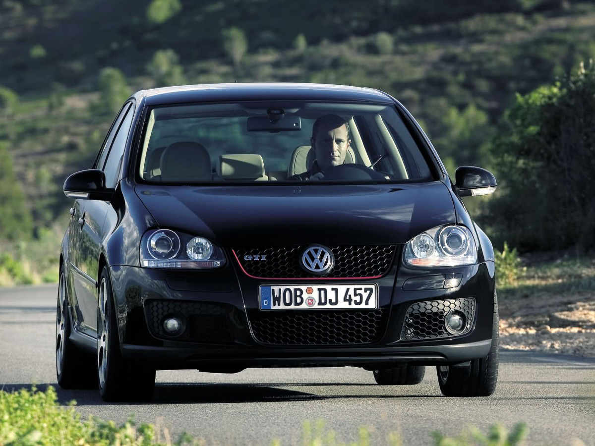 Volkswagen Golf GTI фото 16628