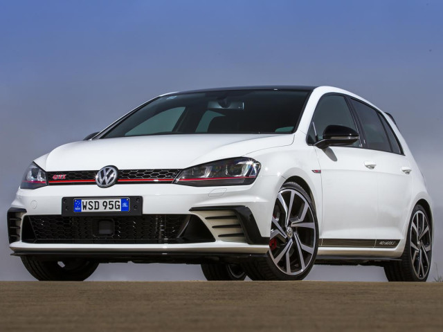 Volkswagen Golf GTI фото