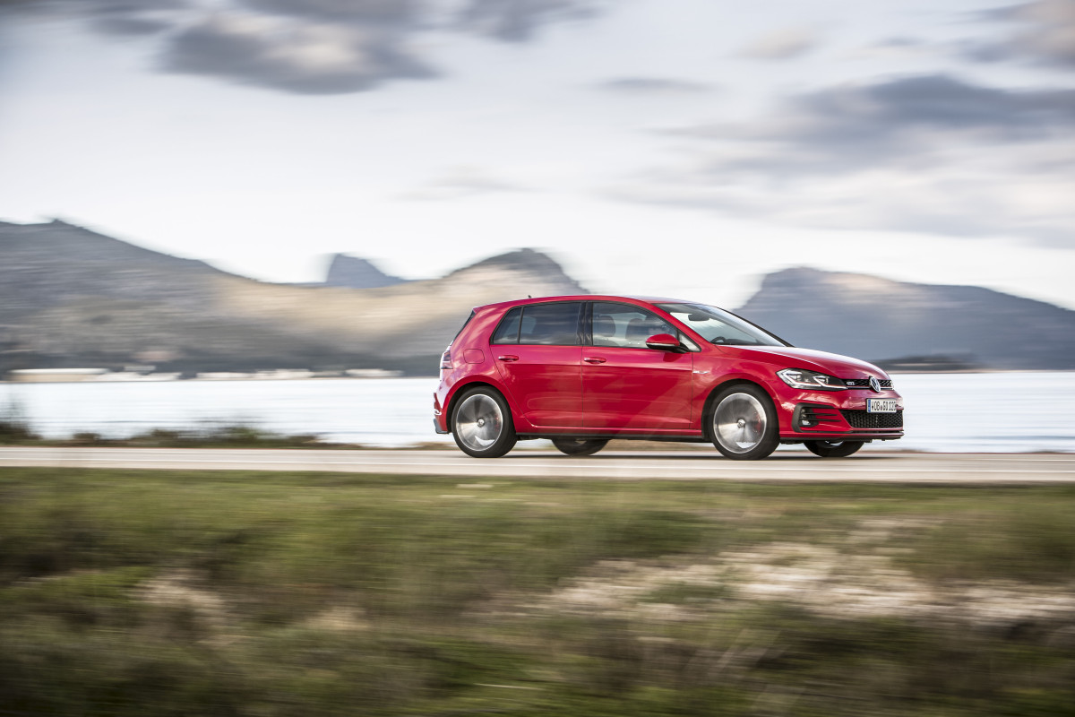 Volkswagen Golf GTI фото 180775