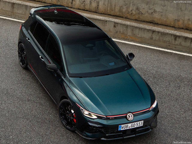 Volkswagen Golf GTI фото