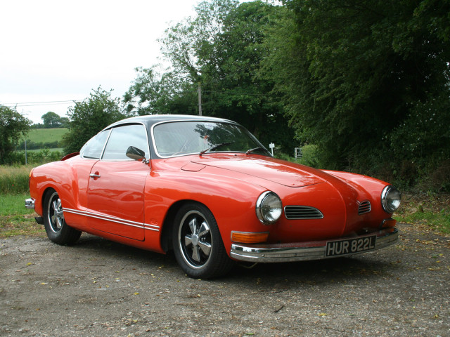 Volkswagen Karmann Ghia фото