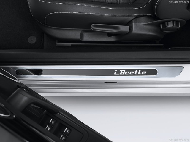 Volkswagen New Beetle фото