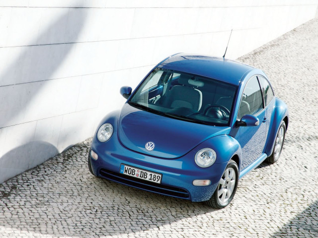 Volkswagen New Beetle фото